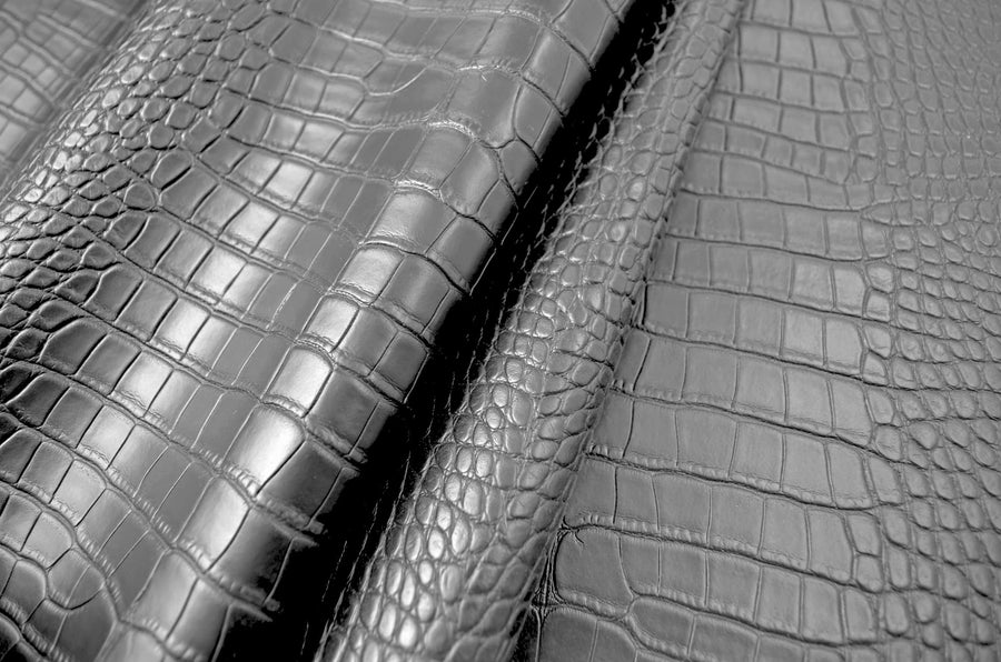 Wento Alligator Skin PU Leather Fabric Faux Leather Fabric Black Crocodile Fabric Leather Upholstery Fabric by The Yard (1yard,Black)