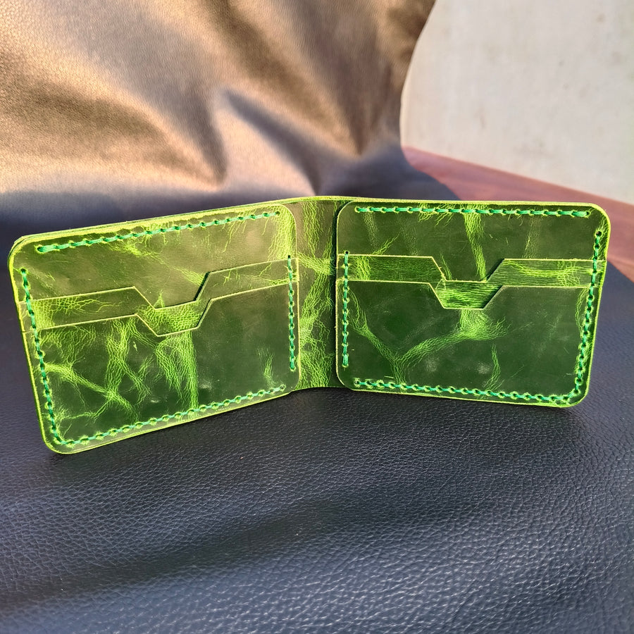 Bifold goat leather wallet