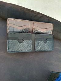 Crocodile embossed wallet cow leather